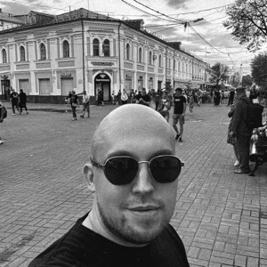 Антон Шестаков