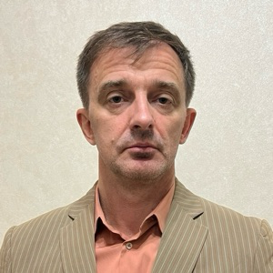 Konstantin Holtser | Сетка — социальная сеть от hh.ru