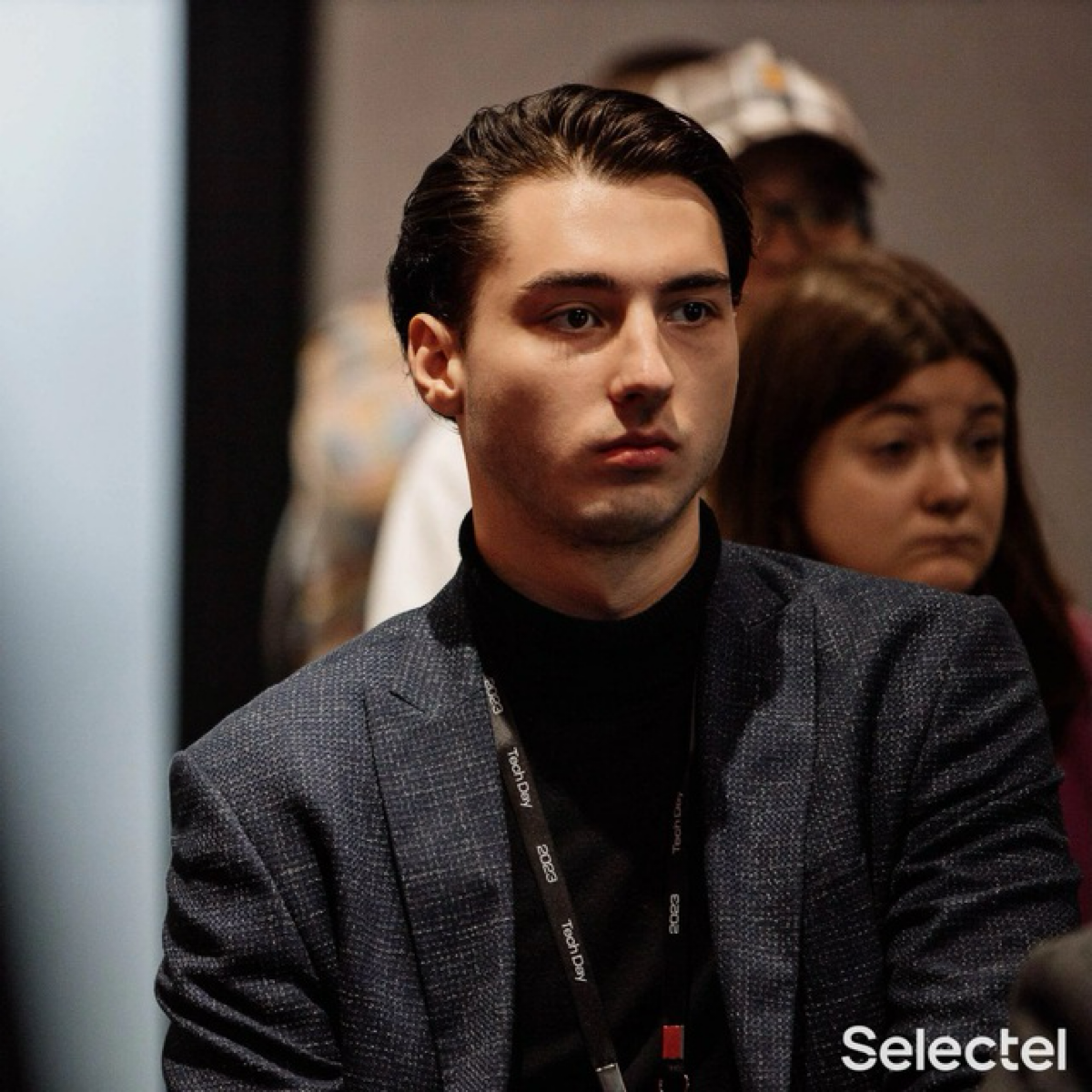 Артем Тихонович