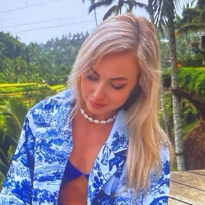 Кристина Корзина | Сетка — социальная сеть от hh.ru