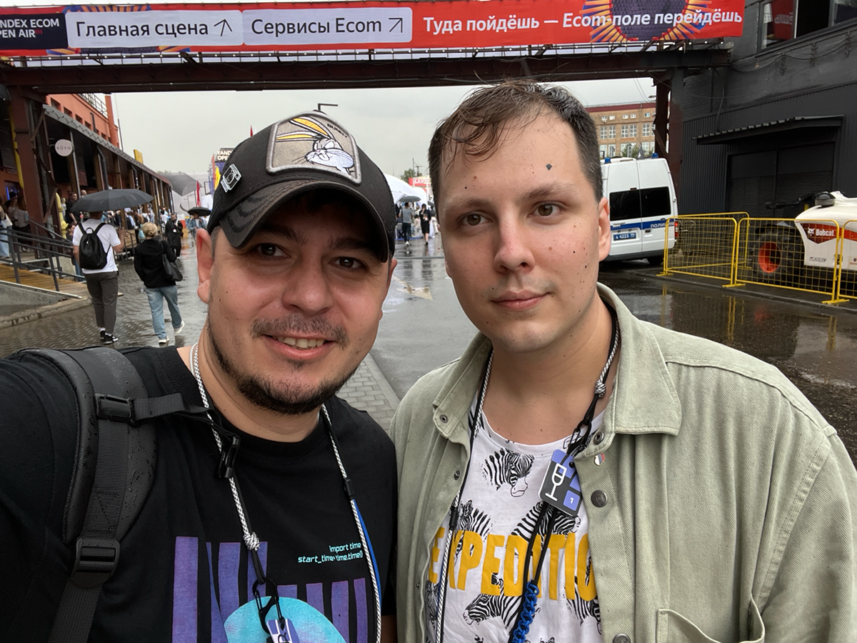 https://youtube.com/shorts/7hGedrLGnk8?si=LQ6QUx4VTmOPtzn6
YANDEX ECOM OPEN AIR 2024 небольшой видео отчет по ссылке 😉
Было много интересного и полезного 👏🏻
А вы ходите по таким мероприятиям? | Сетка — социальная сеть от hh.ru