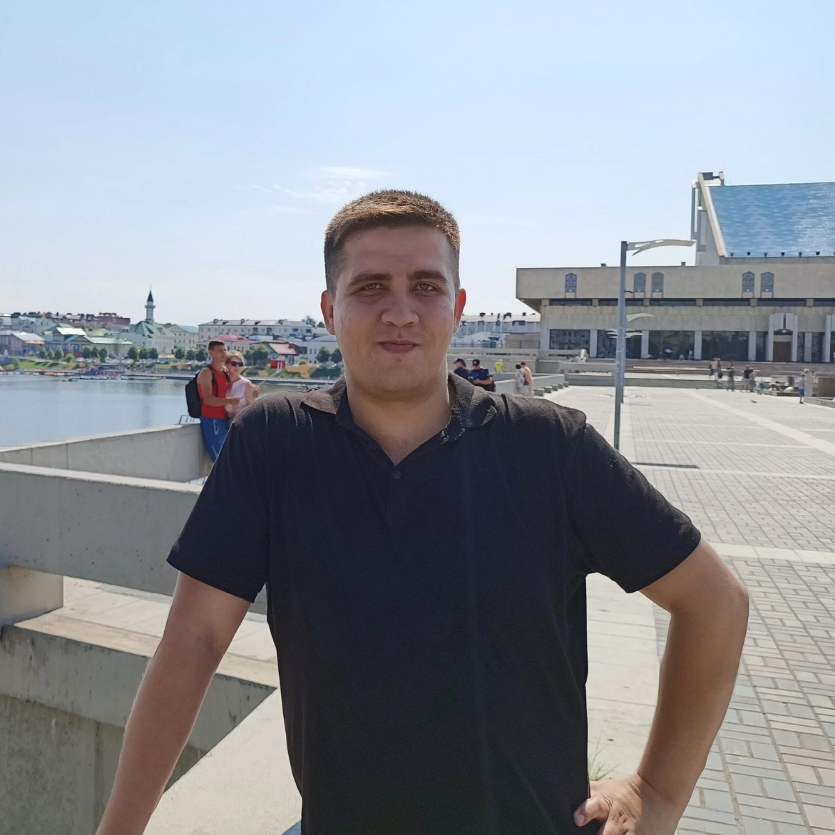 Владислав Алексеев