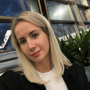 Elena Skvortsova | Сетка — социальная сеть от hh.ru