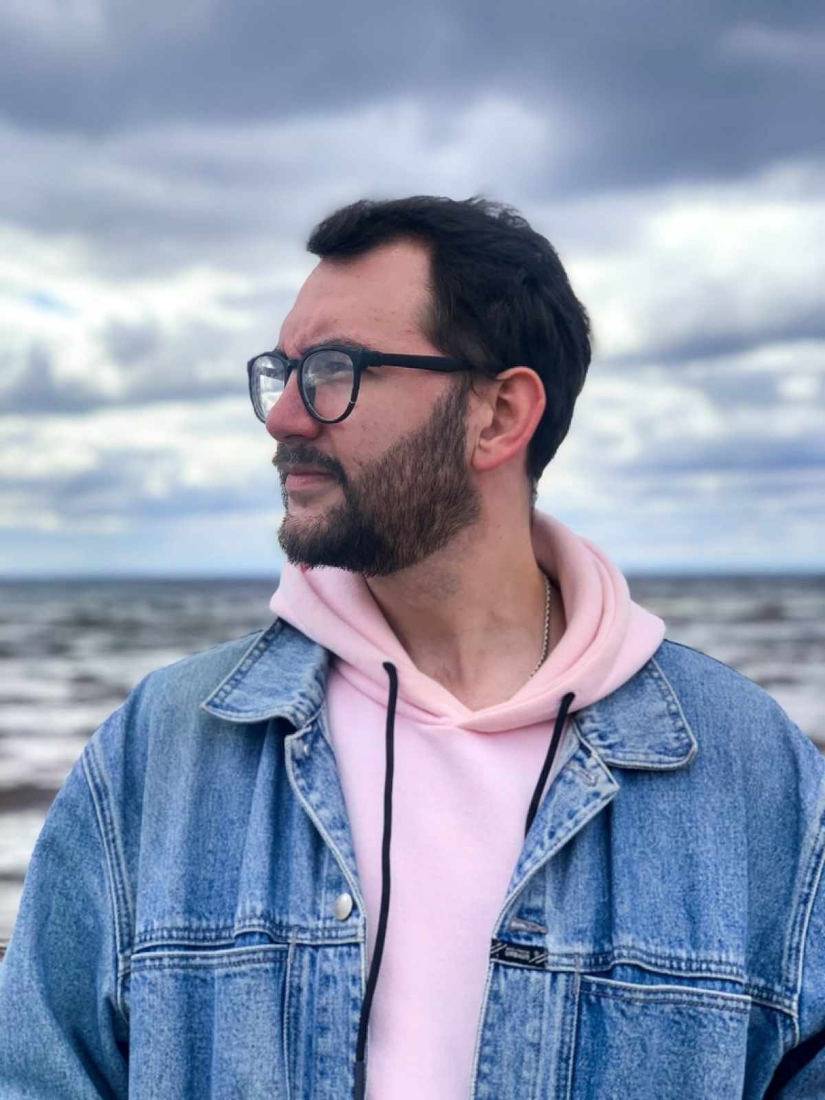 Сергей Ларионов