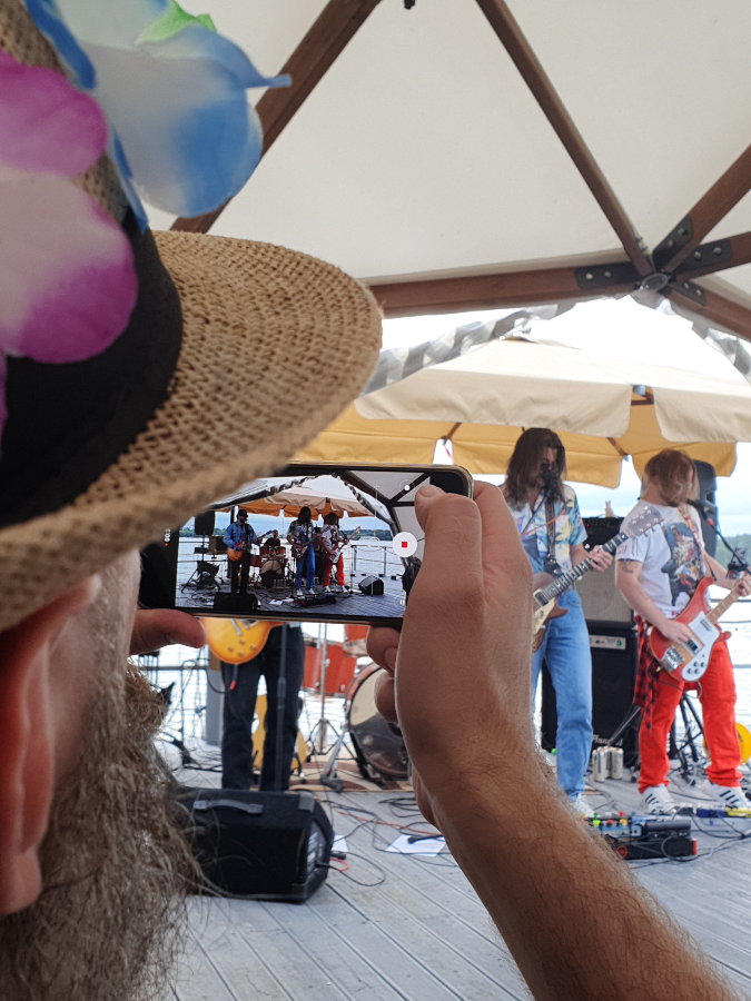 Вот и прошел ежегодный #Rightpicnic
В этот раз было еще больше народу на празднике | Сетка — социальная сеть от hh.ru