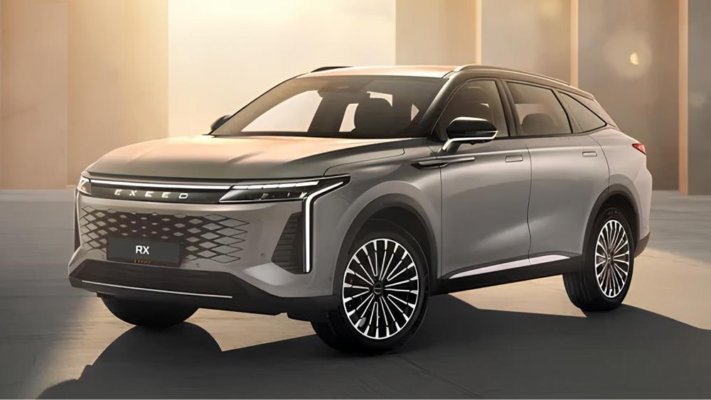 🚘Exeed RX стал умнее и получил ряд других изменений
В России стартовали продажи премиального кросс-купе Exeed RX в комплектации 8AT Flagship. Его стартовая цена – 5 350 000 рублей | Сетка — социальная сеть от hh.ru