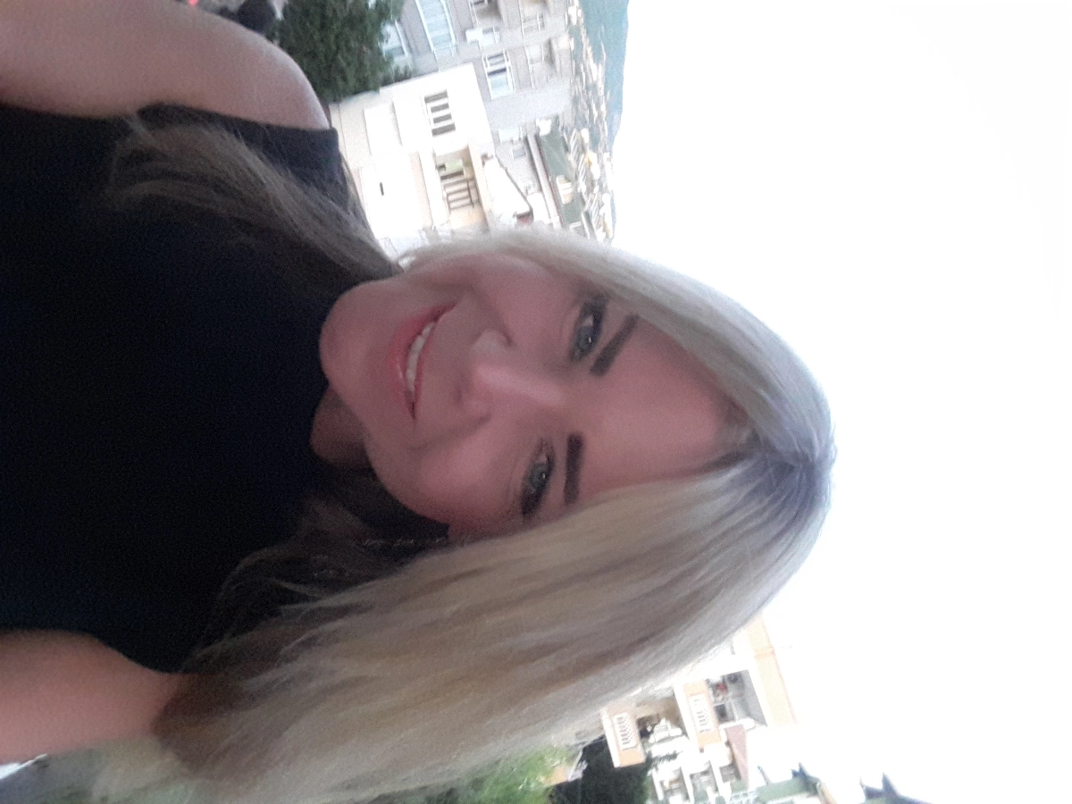 Анна Шишканова