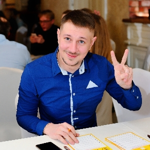 Максим Демченко | Сетка — социальная сеть от hh.ru