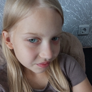 Полина Винникрва
