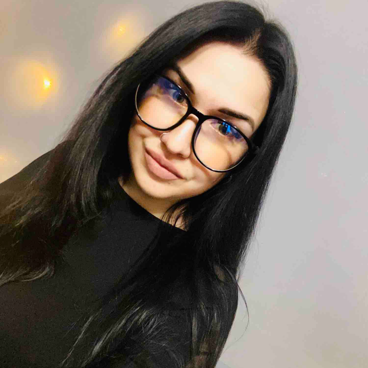 Ксения Молчанова