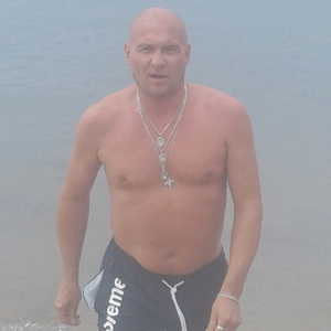 Андрей Иванов