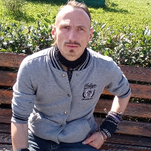Женя Каржавин