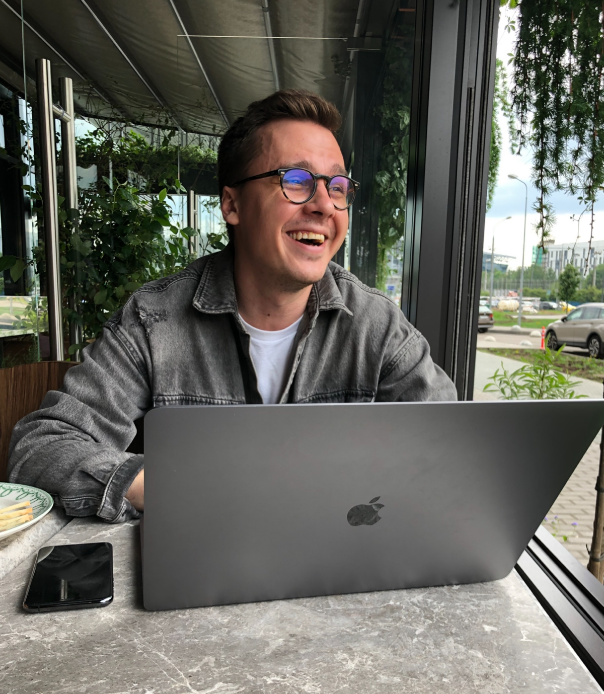 Артем Болдырев