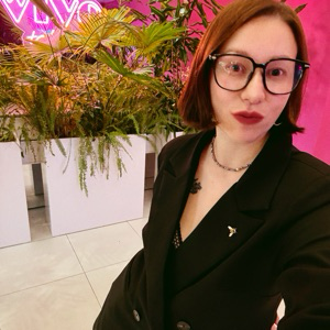 Нина Молодцова