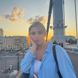 Ульяна Глущенко | Сетка — социальная сеть от hh.ru