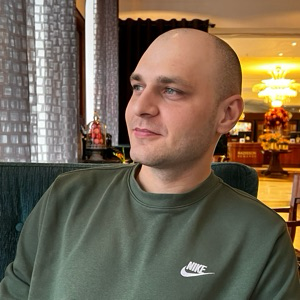 Евгений Пономарев