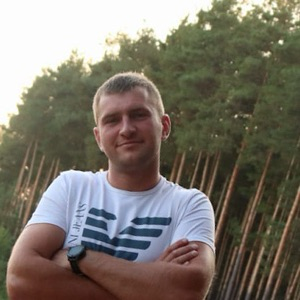 Денис Анохин