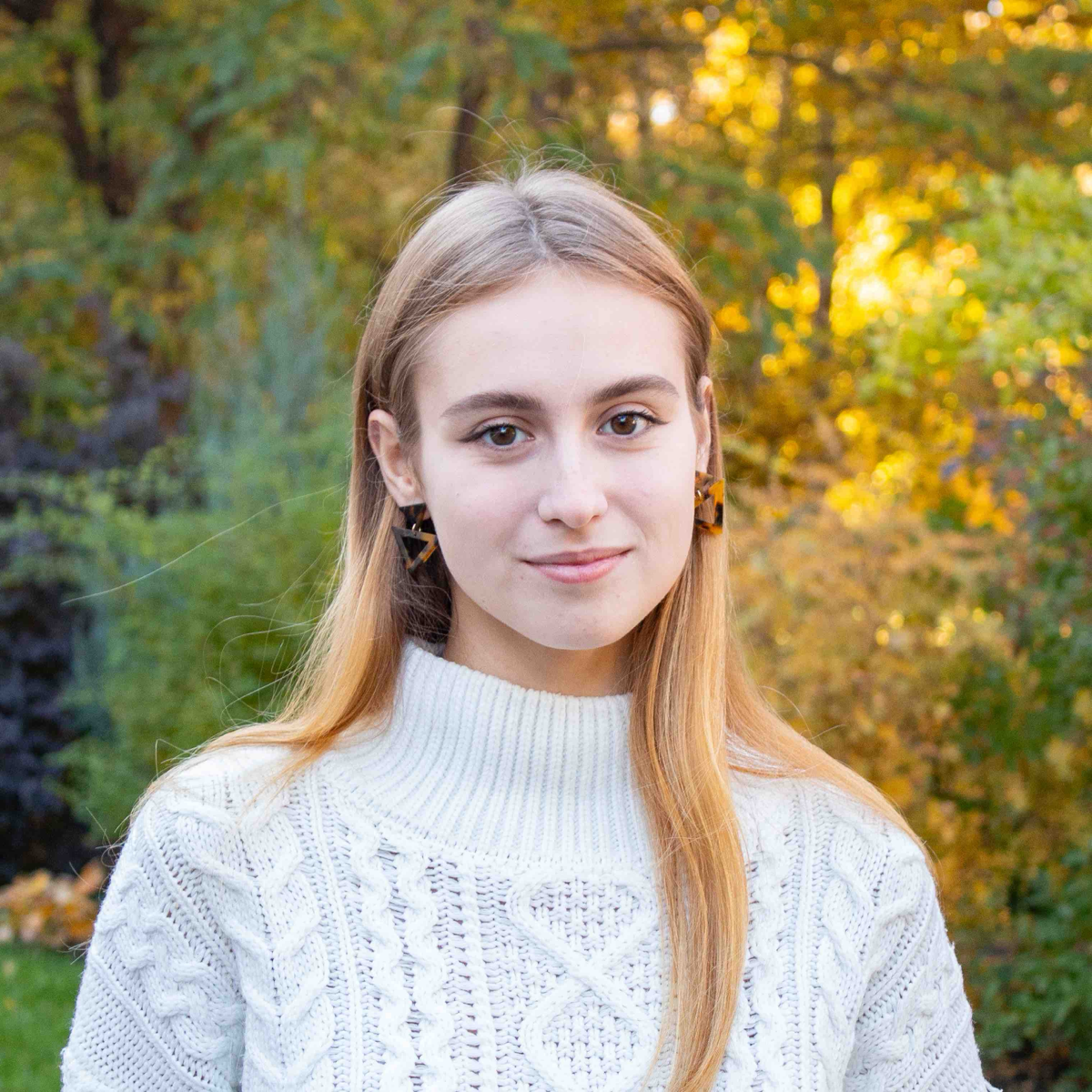 Олеся Десятова | Сетка — социальная сеть от hh.ru