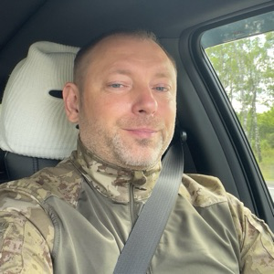 Александр Белозерцев