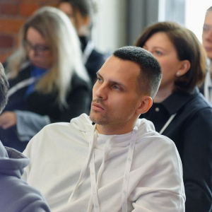 Максим Наседкин | Сетка — социальная сеть от hh.ru