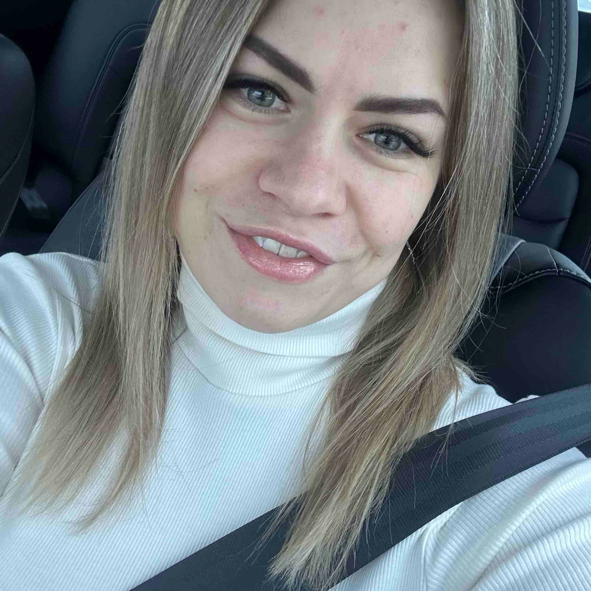 Анна Махотина