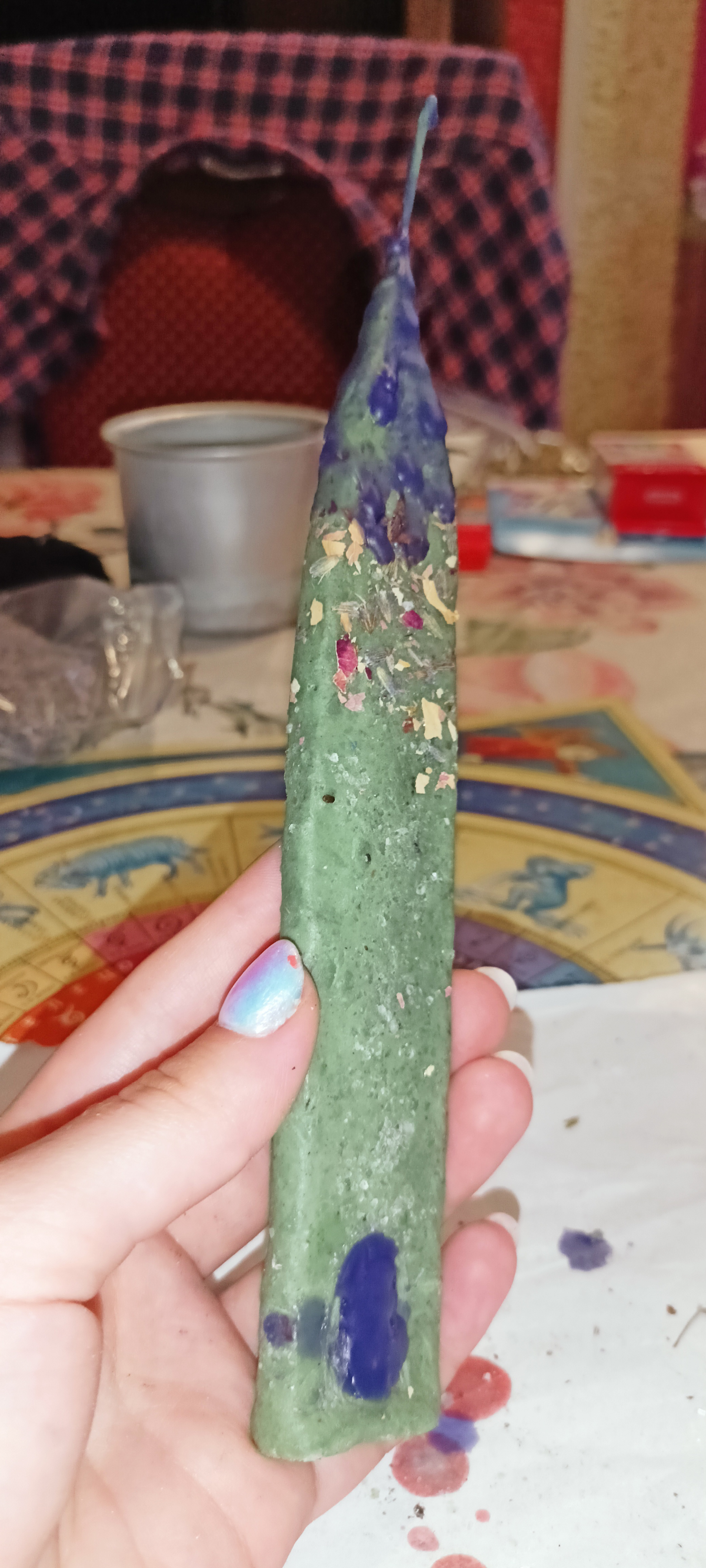 Мой мир, моё самовыражение 🕯️🌌
#свечи#живу#творю | Сетка — социальная сеть от hh.ru