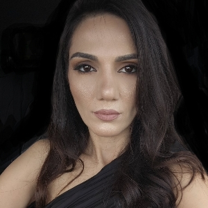 Анна Акопян | Сетка — социальная сеть от hh.ru