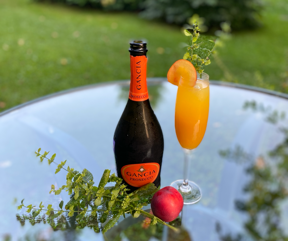 Коктейль дня.  Культовый Bellini своими руками | Сетка — социальная сеть от hh.ru