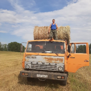 Максим Черепанов
