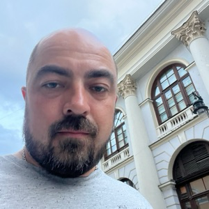 Евгений Жуков | Сетка — социальная сеть от hh.ru