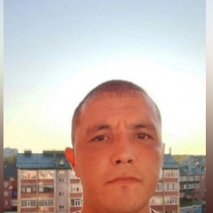 Динар Лукманов