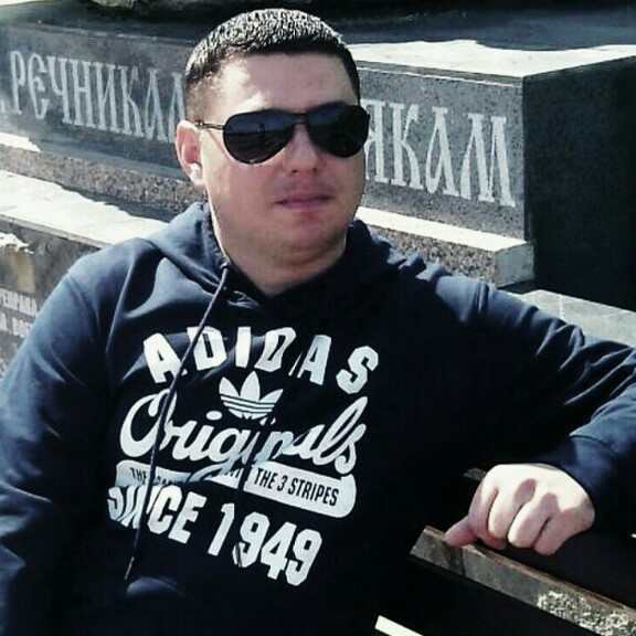 Александр Герман