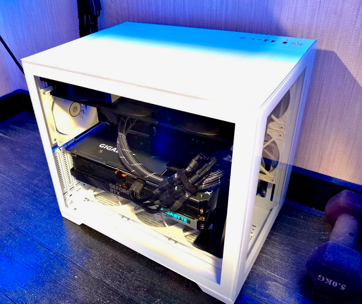 #Pc #Gaming #GamingPc #Desktop #Workplace
#СборкаОтАдмина
Сборка #2
I9 13900k
Gigabyte RTX 4090
GIGABYTE Z790 GAMING X AX
TEAM Group (32GBx2) DDR5
Arctic Liquid Freezer II - 360
SSD Kingston Fury Rene... | Сетка — социальная сеть от hh.ru