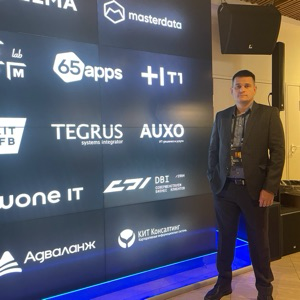 Михаил Сарычев