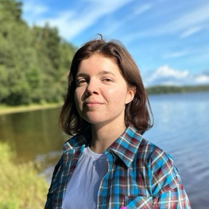 Анна Попова