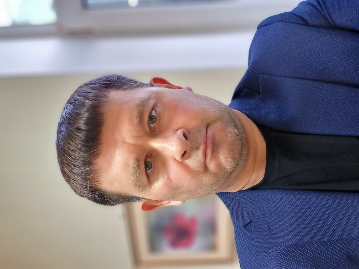 Андрей Петров