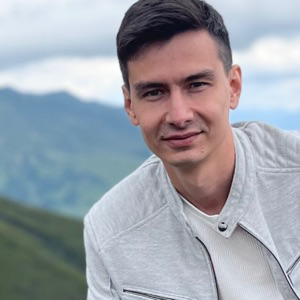 Динар Валеев