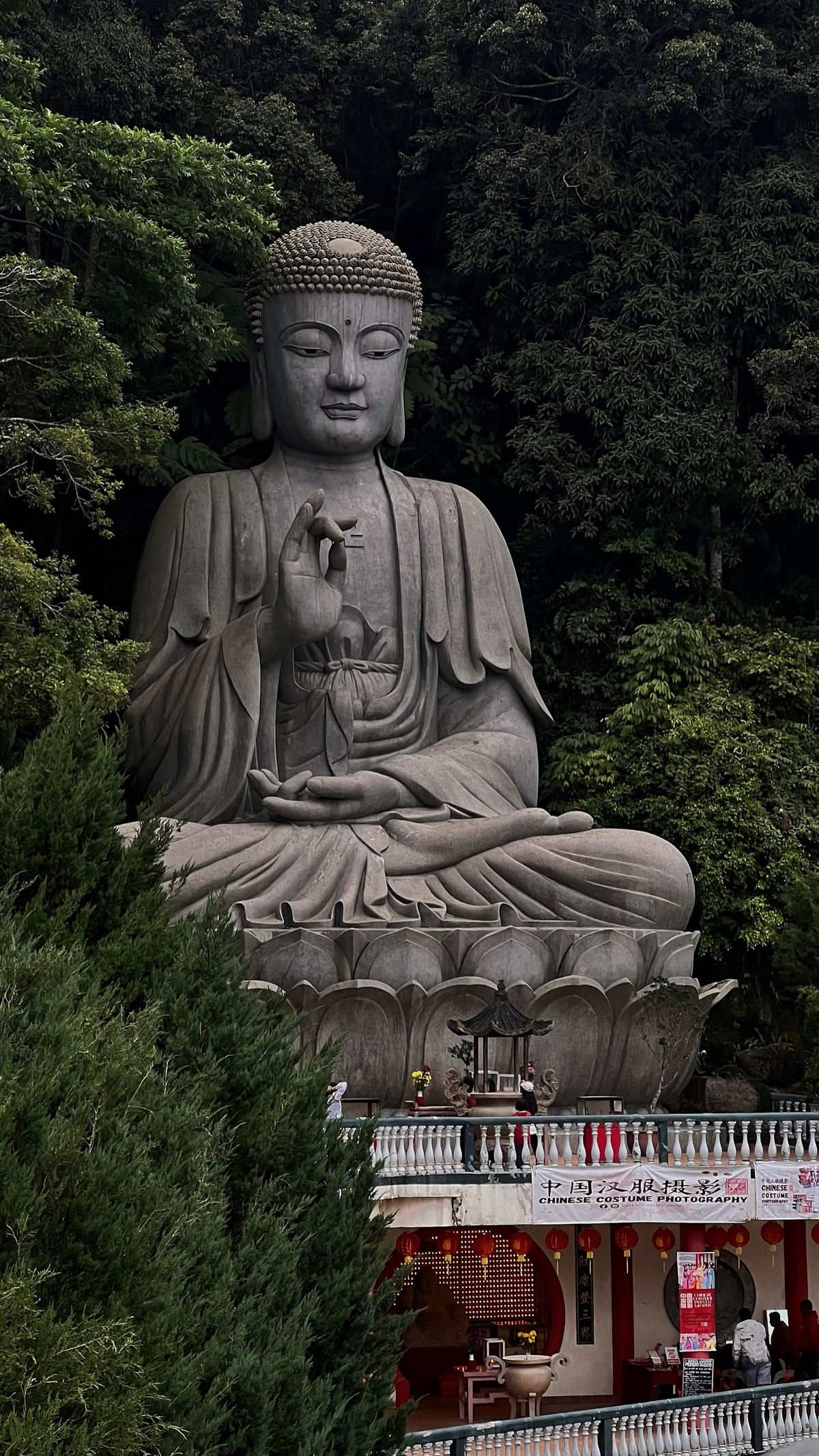 В отпуске
📍Kuala Lumpur | Сетка — социальная сеть от hh.ru