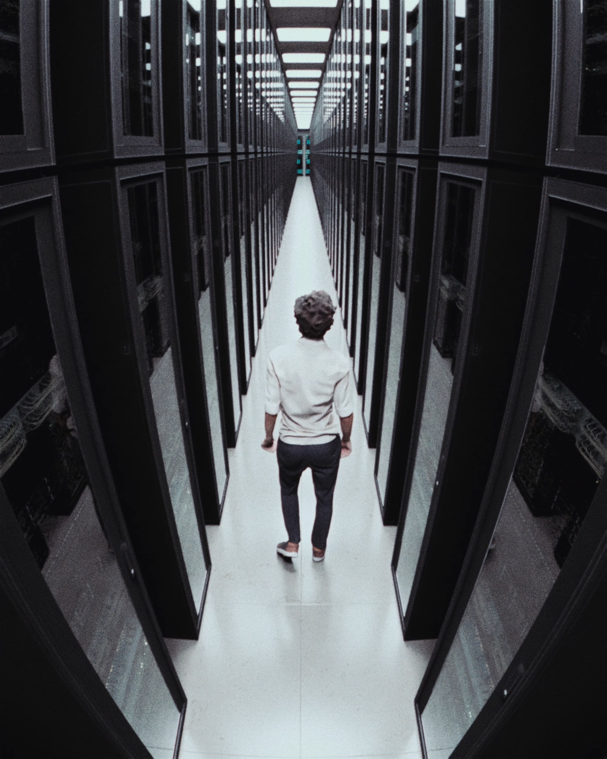 Кадр из короткометражки «Трубы» в reels формате.  #blender3d #ae | Сетка — социальная сеть от hh.ru