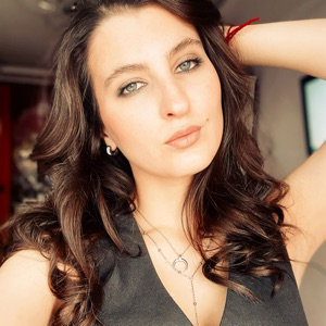 Артыкбаева Кристина | Сетка — социальная сеть от hh.ru