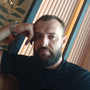 Роман Секерин