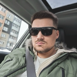 Глеб Макеев