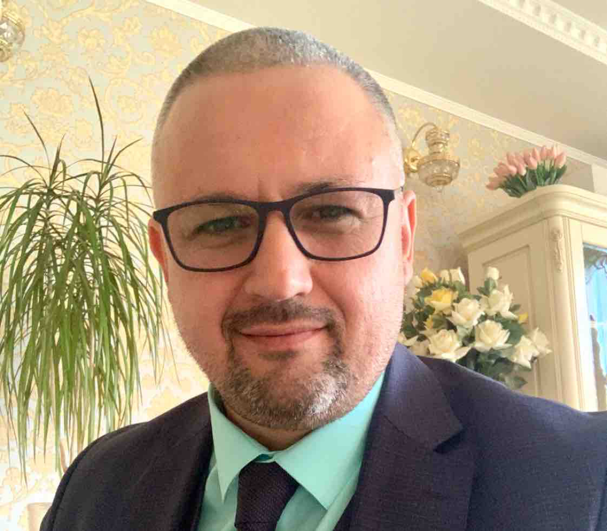 Леонид Дедёнов