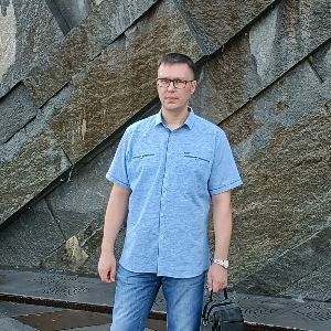 Алексей Попов