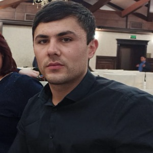 Алихан Алиханов
