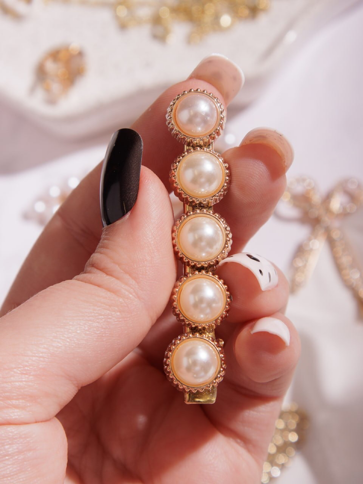 Звук цокающих ноготочков по пластику | Сетка — социальная сеть от hh.ru