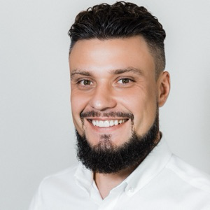 Артём Кияев | Сетка — социальная сеть от hh.ru