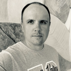 Илья Лукичев