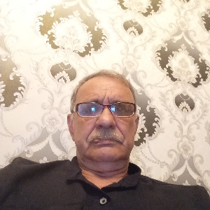 Петя Кожухарйв