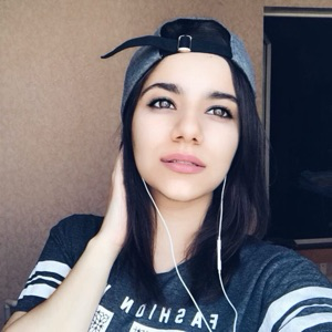 Laura Galustyan | Сетка — социальная сеть от hh.ru